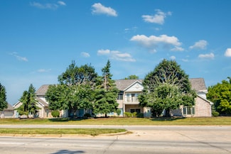 6510 Spring St Unit 17, Mount Pleasant, WI 53406