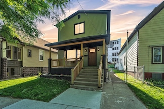 604 N 40th St, Milwaukee, WI 53208