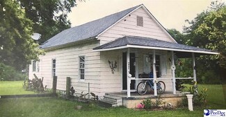 409 E Palmetto St, Dillon, SC 29536