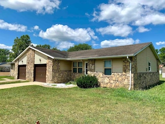 1800 E Lowell St, Muncie, IN 47303