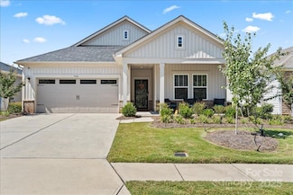 9186 Myrna Dr, Gastonia, NC 28056