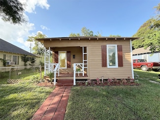 119 E Fayle St, Baytown, TX 77520