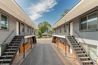 947 Grebe St Unit 8, Baton Rouge, LA 70807