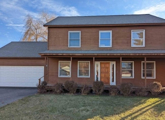 920 Cherry Creek Dr, Hailey, ID 83333