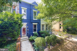 629 3rd St NE, Washington, DC 20002