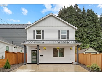 1430 Polk St, Oregon City, OR 97045