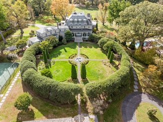 11 Mountain Spring Rd, Farmington, CT 06032