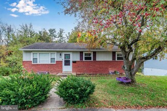3839 Over Dr, Harrisburg, PA 17109