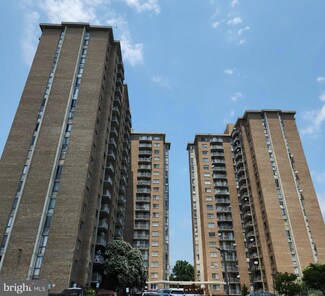 1836 Metzerott Rd Unit 216, Adelphi, MD 20783