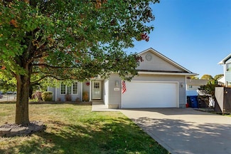 4218 SE 24th St, Des Moines, IA 50320