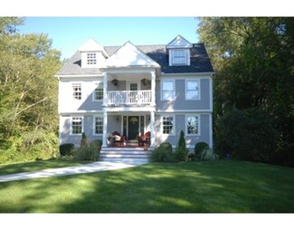 144 River Rd, Merrimac, MA 01860