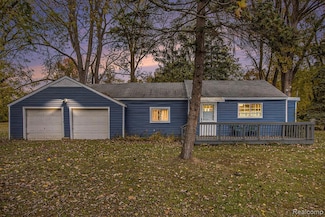 26776 Nelson Ave, Romulus, MI 48174