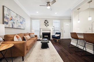 1201 Mcduffie St Unit 169, Houston, TX 77019