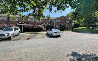 1201 Green Oaks Ln Unit C, Charlotte, NC 28205