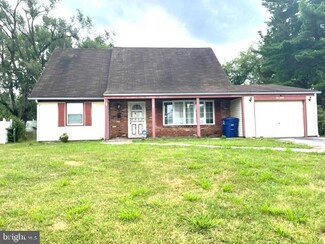 160 Nottingham Dr, Willingboro, NJ 08046