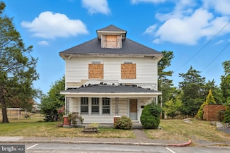 44 Water St, Hagerstown, MD 21740