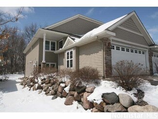 6020 6020 Boulder Ridge Dr, Rockford, MN 55373