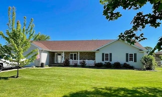 630 Duffy Dr, Washington Court House, OH 43160