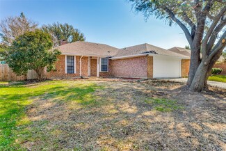 7005 Weatherwood Rd, Fort Worth, TX 76133