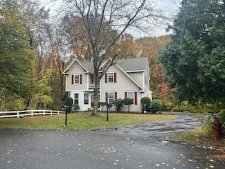 6 Candlewood Ln Unit 1, Southborough, MA 01772