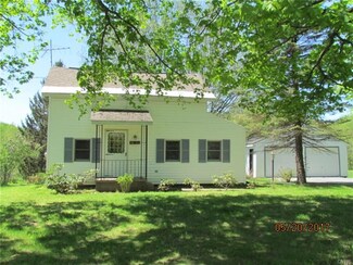 10195 Sulphur Springs Rd, Lee Center, NY 13363