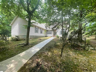 1298 Moorehead Place, Pendleton, SC 29670