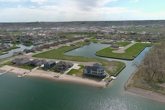 116 Cove Ct, Fort Pierre, SD 57532