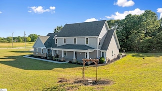 221 Wilsontown Rd, Laurens, SC 29360