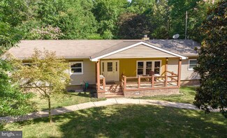 45812 Delegates Ct, Great Mills, MD 20634