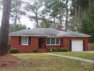 320 Kensington Dr, Savannah, GA 31405