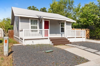 1923 Dawson St, San Antonio, TX 78202