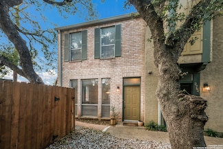 3678 Hidden Dr Unit 2702, San Antonio, TX 78217