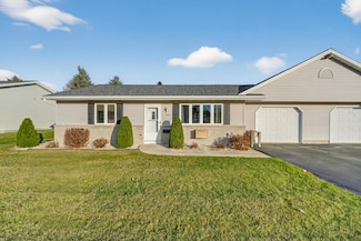 1106 Dewey St, Kiel, WI 53042