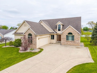 1005 S Hamsher St, Garrett, IN 46738