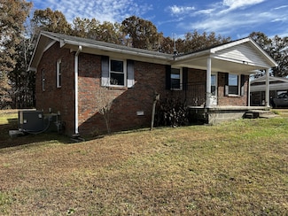 115 S Oak Dr, Collinwood, TN 38450