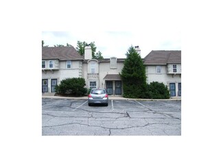 8304 Metcalf Ave, Overland Park, KS 66212