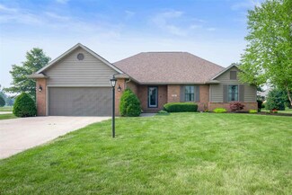 6 Peck Dr, Winchester, IN 47394