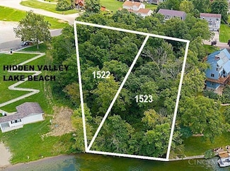 1523 Lakeview Dr, Hidden Valley, IN 47025