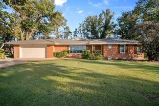 1096 Fm 1071, Hale Center, TX 79041
