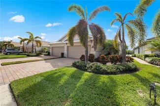 14799 Edgewater Cir, Naples, FL 34114