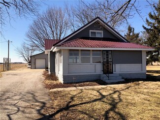 910 Campbell Rd, Greenwood, IN 46143