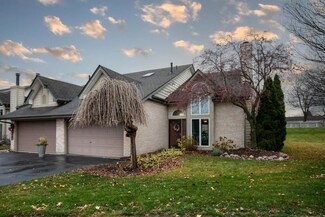 1550 W 93rd Ct, Crown Point, IN 46307