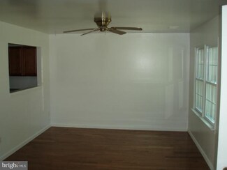 9482 Mooregate Ct, Lorton, VA 22079