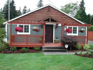 11539 8th Ave NE, Seattle, WA 98125