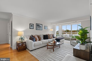 2151 Jamieson Ave Unit 601, Alexandria, VA 22314