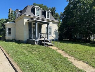 351 Bland Ave, Lebanon, MO 65536