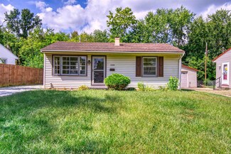 2209 S Walnut Ln, Evansville, IN 47714
