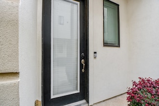 70 N Hutcheson St, Houston, TX 77003