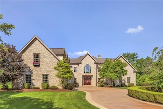 7023 Fair Oaks Dr, Export, PA 15632