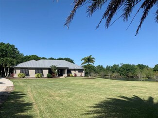 1765 Covey Run Ct SW, Vero Beach, FL 32968